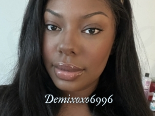 Demixoxo6996