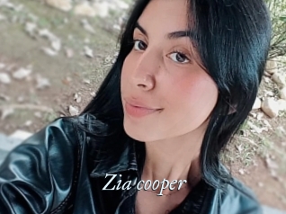 Zia_cooper